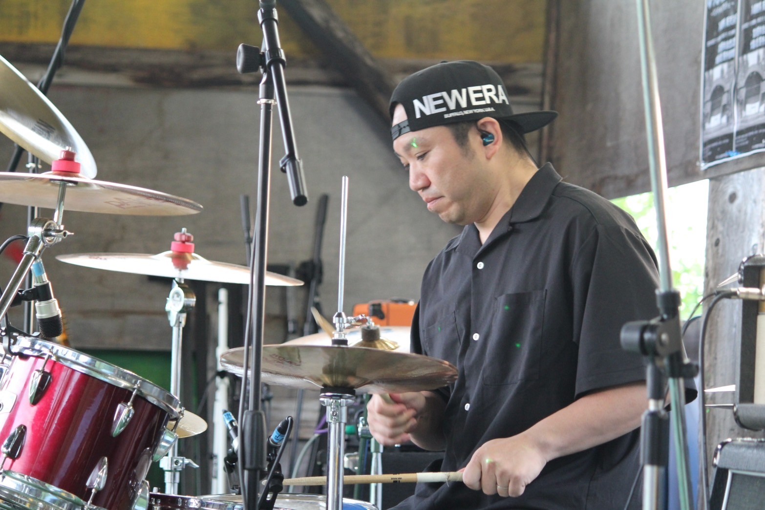 Osamu, drums